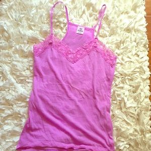 VS Cute lace Tank